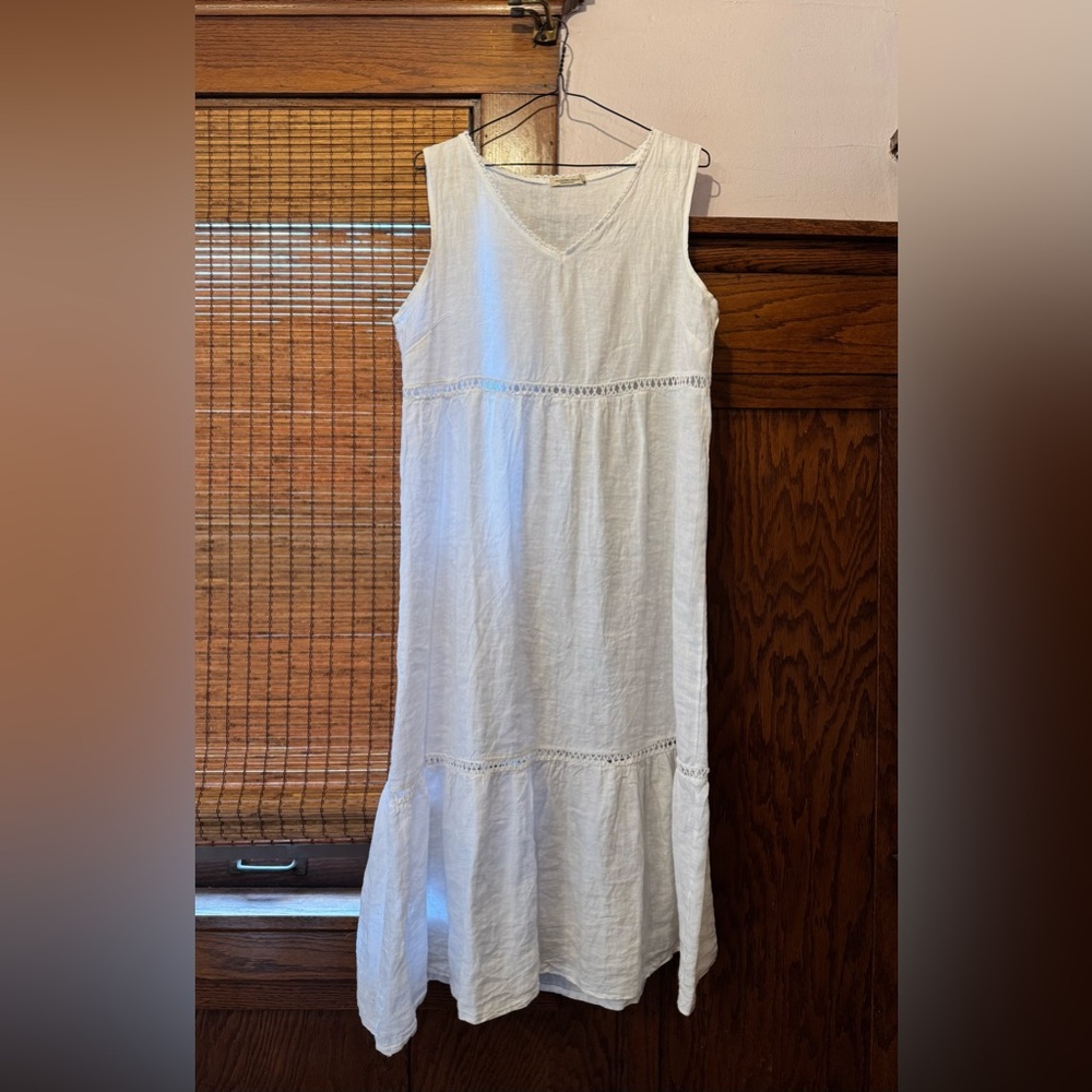 Valentina Naldi White linen midi dress